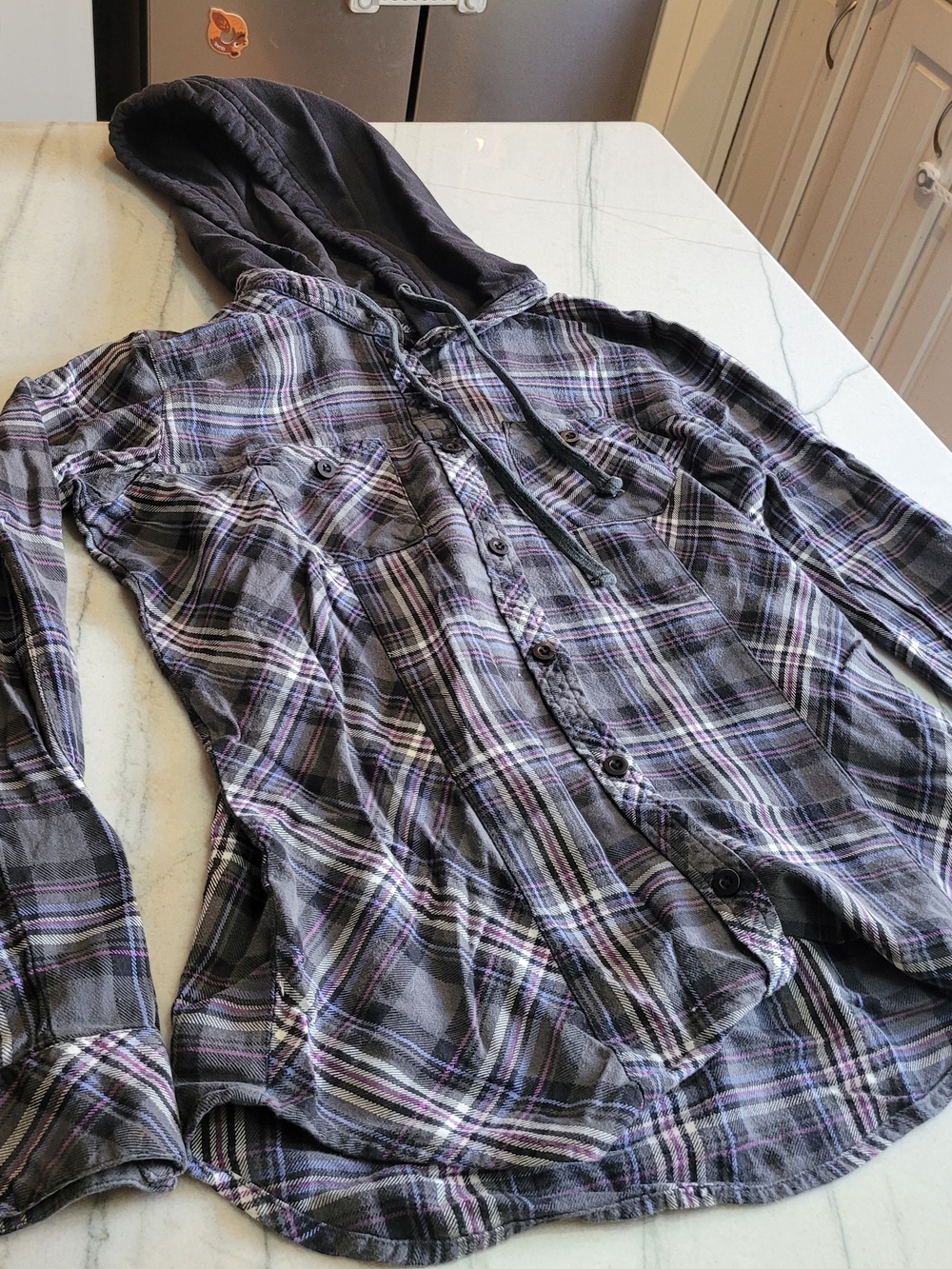 Hooded Plaid Button-Up Shirt - Gray and Purple
